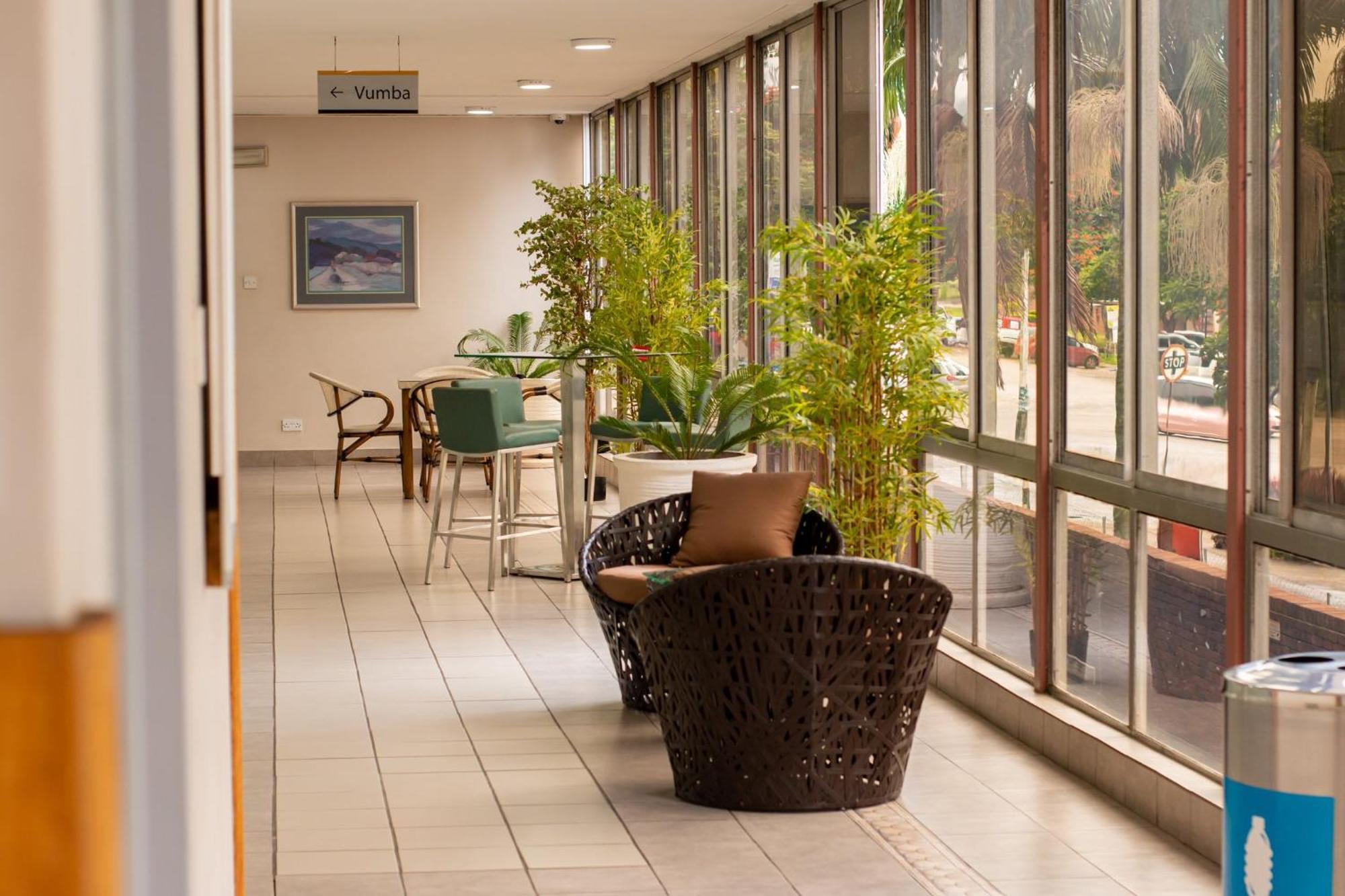 Holiday Inn - Mutare By Ihg Экстерьер фото