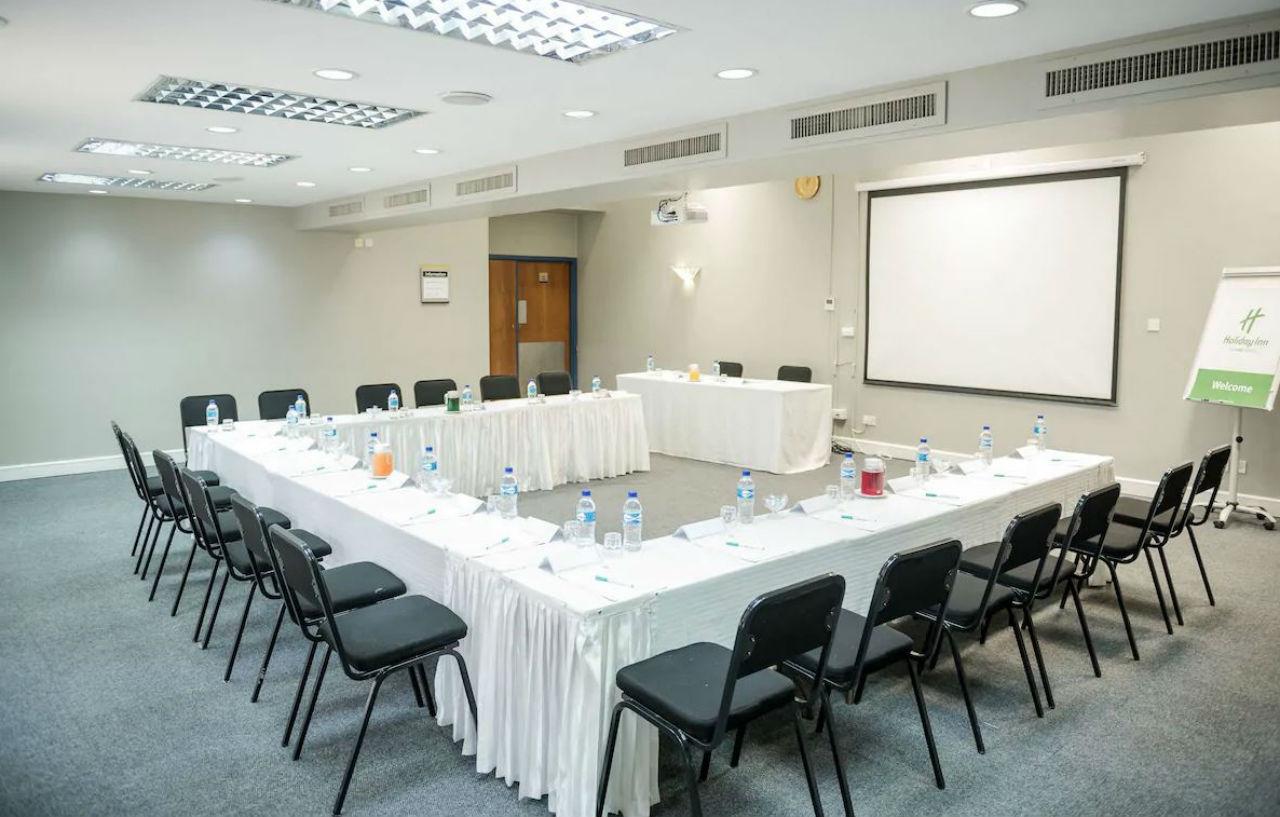 Holiday Inn - Mutare By Ihg Экстерьер фото